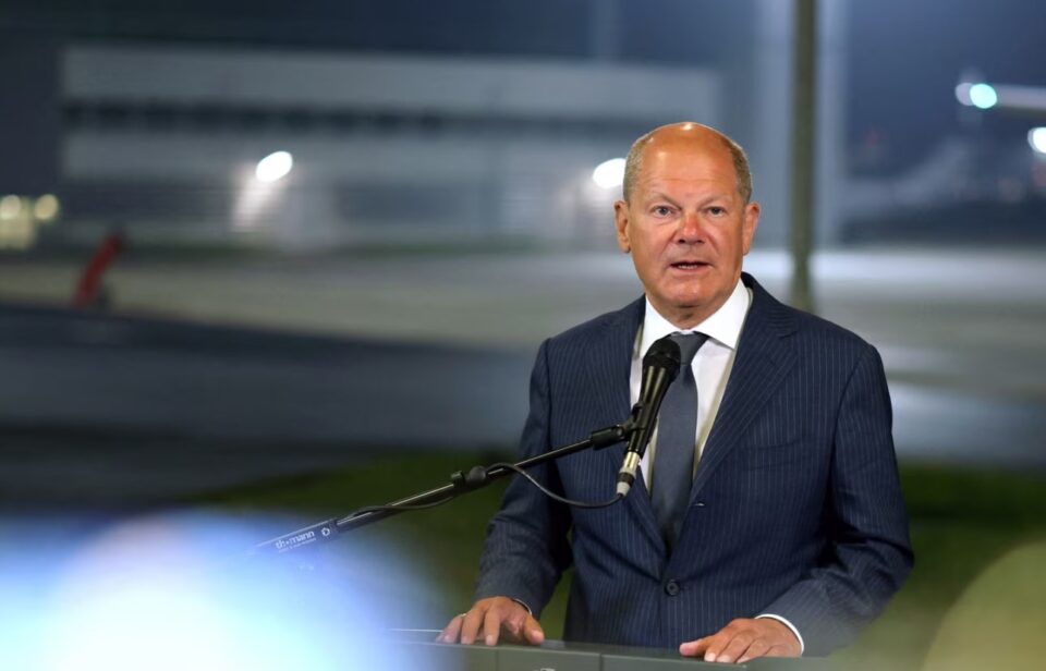 sulmi-me-tre-viktima-ne-gjemani,-kancelari-scholz:-debimet-e-emigranteve-te-jashteligjshem-duhet-te-pershpejtohen