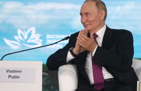 “zbutet”-vladimir-putin:-rusia,-gati-per-bisedime-me-ukrainen,-por…