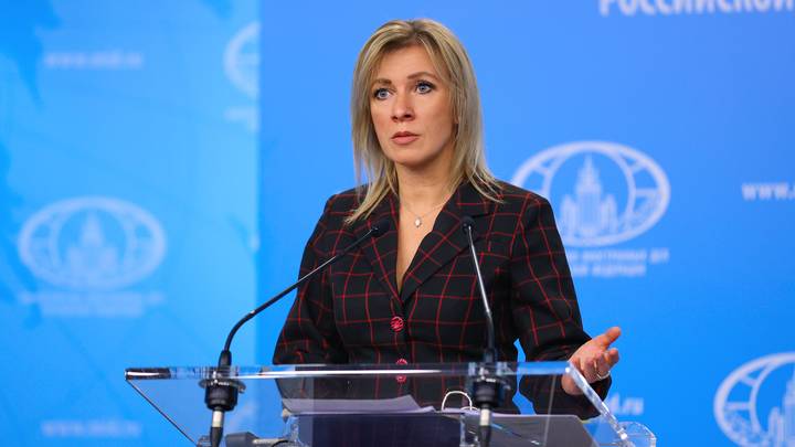 zakharova:-perendimi-eshte-nje-perbindesh-qe-gllaberon-gjithcka-ne-rrugen-e-tij,-derisa-dikush-ta-ndaloje