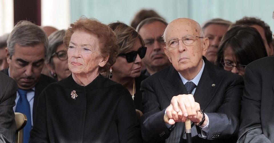 vuante-prej-vitesh-nga-nje-semundje,-nderron-jete-gruaja-e-ish-presidentit-te-italise,-giorgio-napolitano