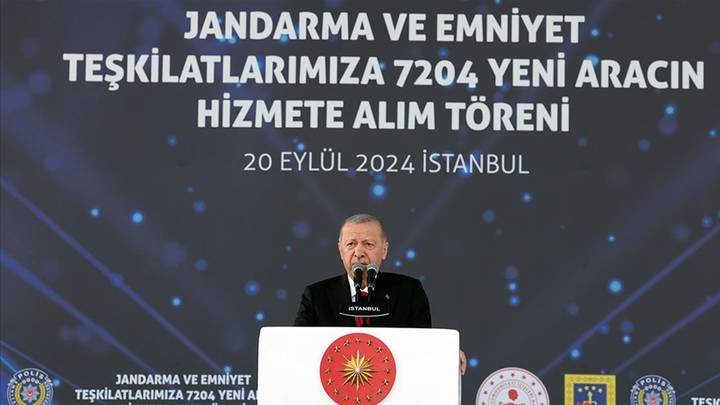 erdogan:-nje-turqi-e-forte-pengese-per-lobet-e-armeve-dhe-te-kaosit