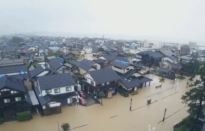 japonia-urdheron-evakuime-masive-per-shkak-te-rrezikut-nga-permbytjet