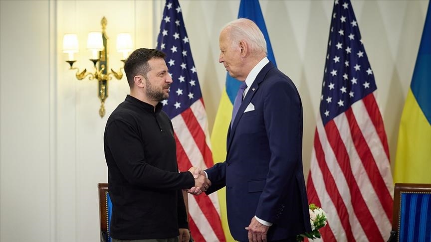 biden-ne-takimin-me-zelenskyy-n-perserit-mbeshtetjen-e-plote-per-ukrainen