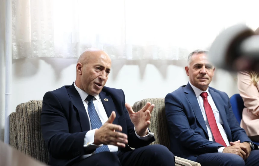 haradinaj-nderron-premtimin-per-pensionet-brenda-javesh,-nga-450-ne-500-euro