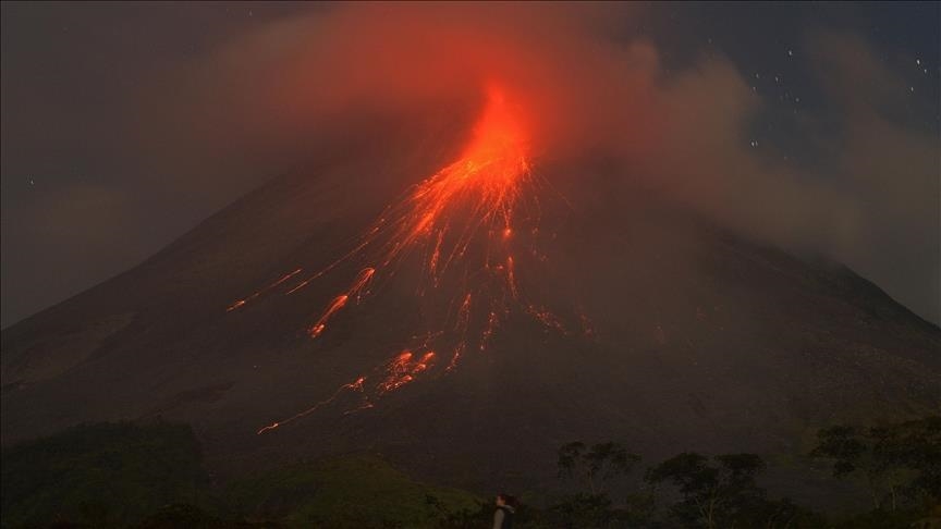 indonezia-ngre-alarmin-per-shkak-te-shperthimit-te-vullkanit-merapi