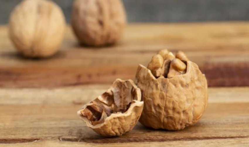 cfare-efekti-ka-ne-shendet-nese-i-zhyt-arrat-ne-uje-para-se-t’i-konsumosh