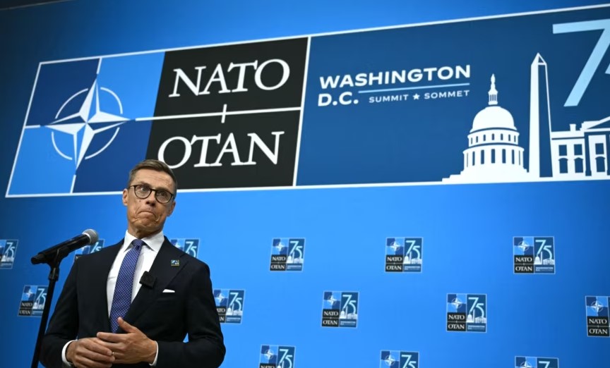 presidenti-i-finlandes:-kemi-hyre-ne-nje-epoke-te-re,-fatkeqesisht-rendesia-e-armeve-berthamore-eshte-ne-rritje