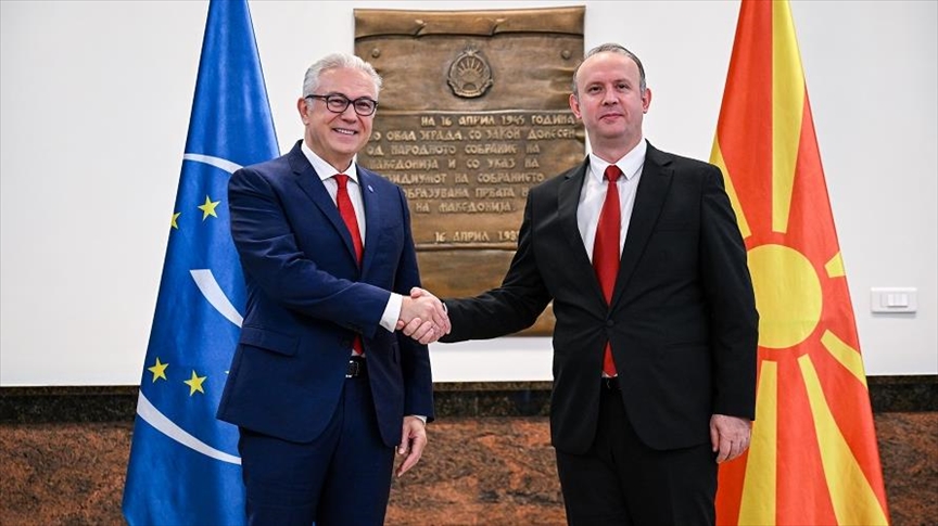 presidenti-i-ap-te-ke,-rousopoulos:-mbeshtesim-maqedonine-e-veriut-ne-rrugen-e-saj-te-integrimit-evropian