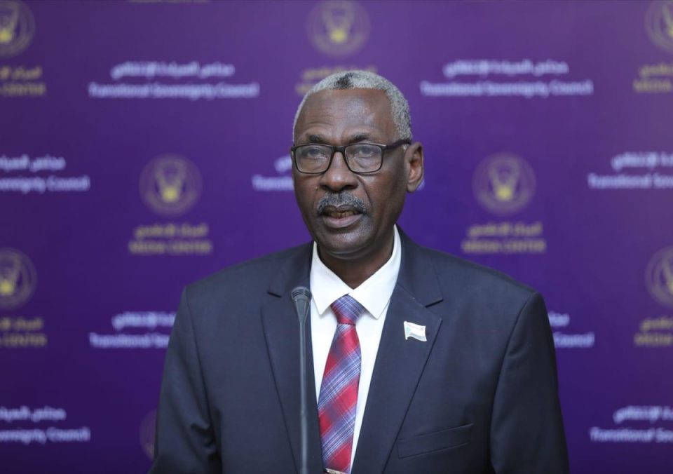 ministri-sudanez-i-mbrojtjes-ben-thirrje-per-mobilizim-masiv-kunder-forcave-paraushtarake-te-rsf-se