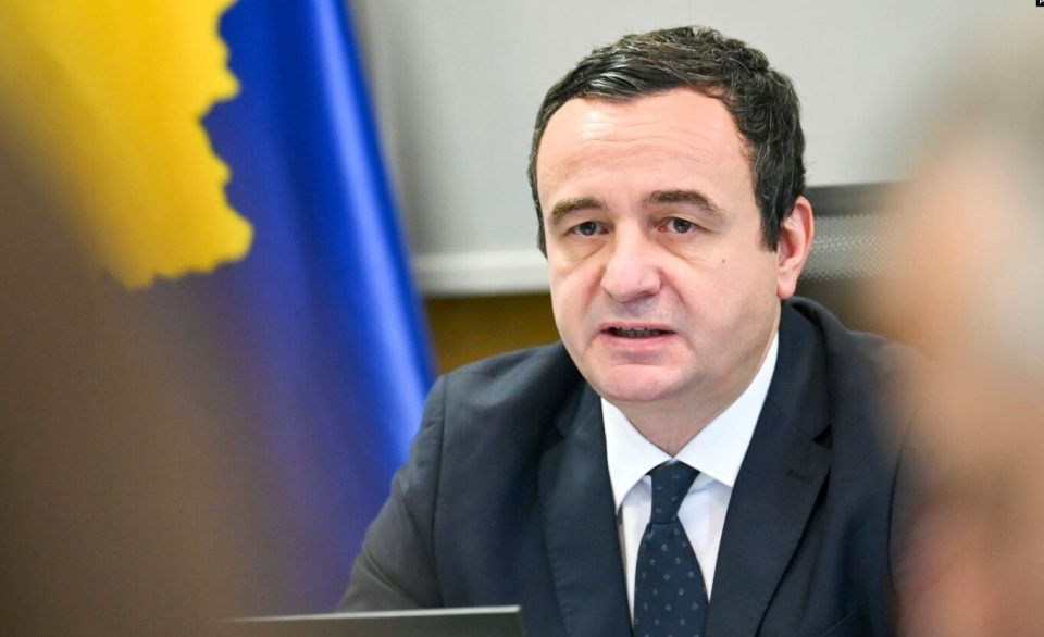 albin-kurti-kerkon-lirimin-e-ish-krereve-te-uck:-s’ka-arsye-ligjore-qe-thaci,-veseli,-krasniqi-dhe-selimi-te-mbahen-ende-ne-paraburgimin-e-hages