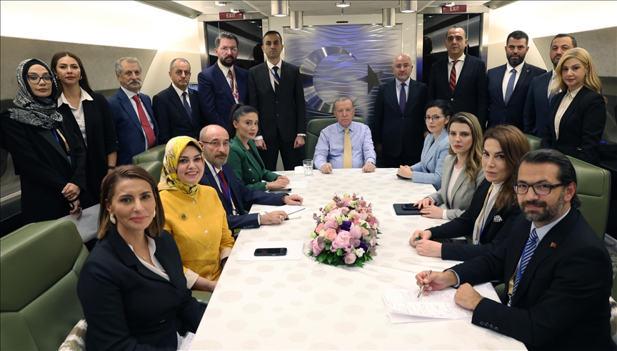 erdogan:-zyrtaret-e-larte-te-turqise-do-te-vizitojne-pakistanin-javen-e-ardhshme-pas-tensioneve-me-afganistanin