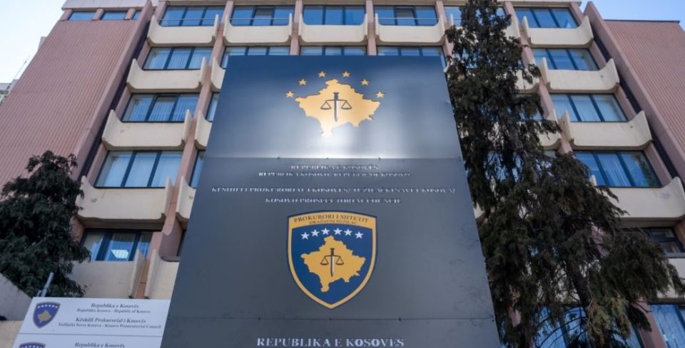 i-akuzuar-per-spiunazh-per-llogari-te-serbise,-gjykata-zgjat-paraburgimin-per-te-dyshuarin