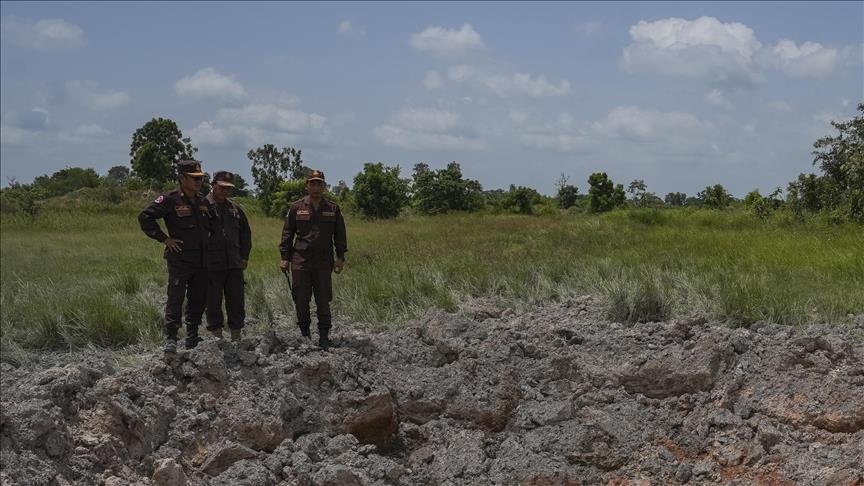 tajlanda-pezullon-marreveshjen-e-paqes-me-kamboxhian-pas-shperthimit-te-ri-te-minave-tokesore