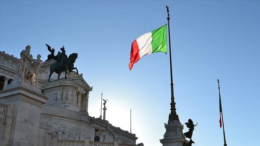 zv.kryeministri-italian,-salvini:-migrantet-qe-nuk-respektojne-rregullat-“te-shporren”-ne-vendet-nga-kane-ardhur