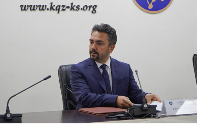 fletevotimet-e-dyshimta-ne-mitrovice,-radonic:-e-vetmja-menyre-eshte-hapja-e-kutive