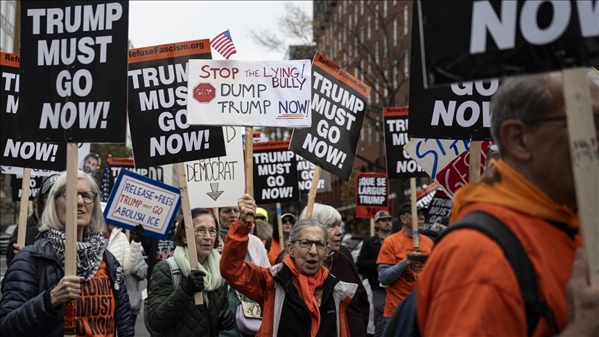 protestuesit-mblidhen-prane-shtepise-se-bardhe-kunder-presidentit-trump