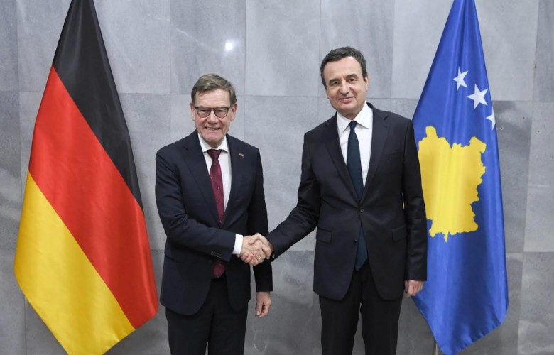 kurti-takon-kryediplomatin-gjerman:-radoicici-dhe-grupi-i-tij-mbeten-kercenim-per-sigurine-e-kosoves