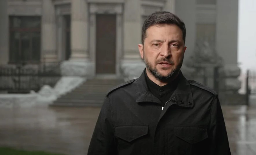 plani-amerikan-per-paqen,-zelensky:-jemi-perballe-nje-zgjedhjeje-te-veshtire,-ose-do-te-humbasim-dinjitetin,-ose-aleatin-tone-kryesor