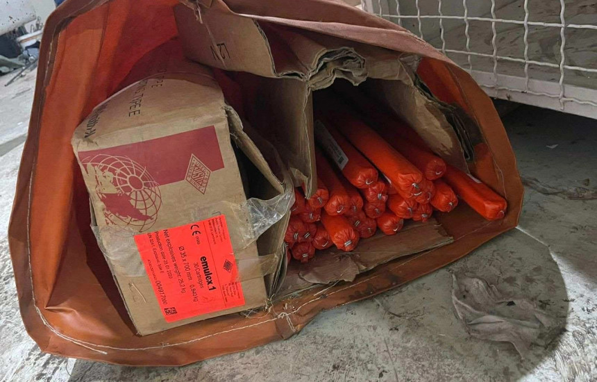 ishin-fshehur-ne-thase-me-pajisje-peshkimi,-zbulohen-300-kilograme-eksploziv-ne-zvernice-te-kosoves