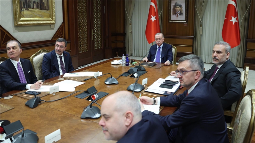 presidenti-erdogan-ne-takimin-virtual-mbi-ukrainen,-kerkon-bisedime-te-drejtperdrejta-ne-stamboll