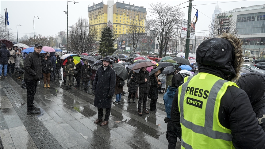 proteste-e-punonjesve-te-televizionit-shteteror-te-bosnje-e-hercegovines