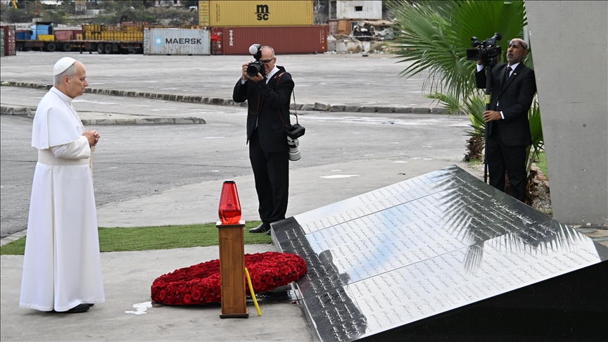 papa-leoni-xiv-perseriti-thirrjen-per-paqe-derisa-largohej-nga-libani