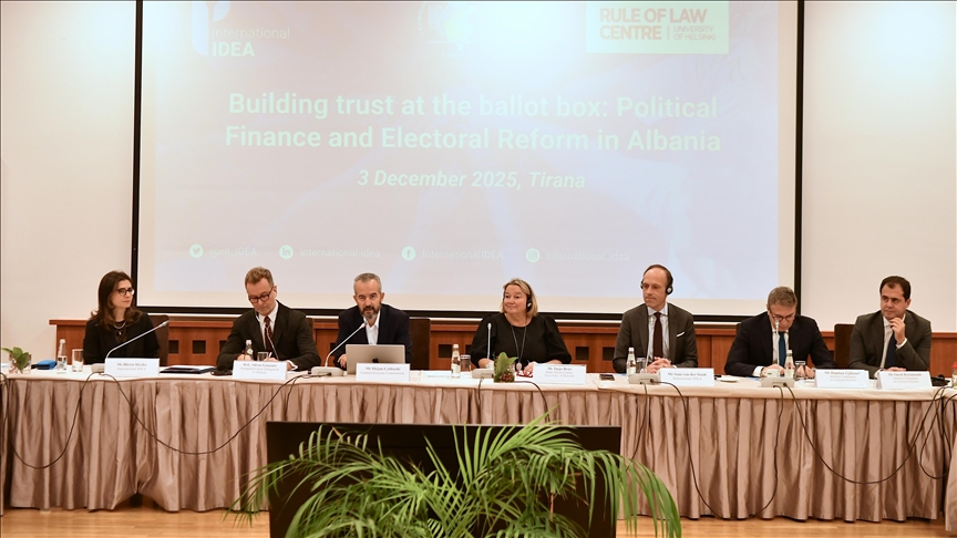 shqiperi,-mbahet-konferenca-mbi-financimin-e-partive-politike-dhe-reformen-zgjedhore