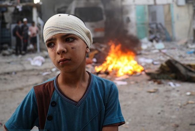 5-te-vrare-dhe-dhjetera-te-plagosur-nga-sulmet-e-izraelit-mbi-tendat-e-te-zhvendosurve-ne-khan-junis