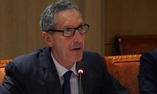 “stabiliteti-ne-rajon,-i-rendesishem”/-joseph:-asnje-qeveri-e-kosoves-nuk-mund-te-perballoje-te-armiqesohet-me-shba-ne