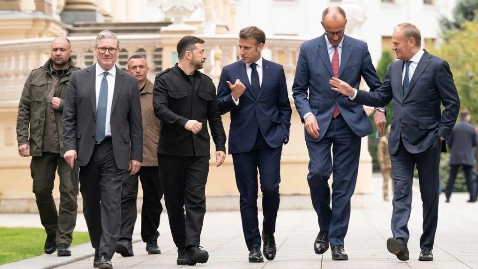 diskutimet-per-paqe-ne-ukraine,-zelensky-pritet-te-takohet-me-lideret-perendimore-ne-londer!-pjesemarres-macron-dhe-merz