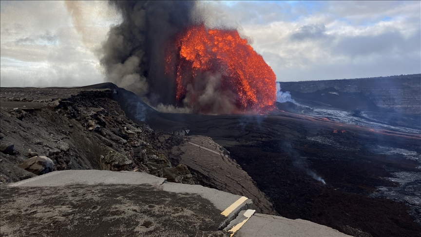 vullkani-kilauea-shperthen-ne-ishullin-hawaii-mes-aktivitetit-ne-rritje