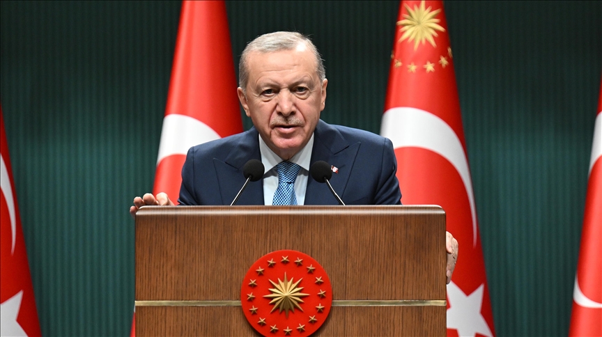 presidenti-erdogan-pershendet-perparimin-e-sirianeve,-zotohet-per-mbeshtetje-te-vazhdueshme-per-unitetin-e-sirise