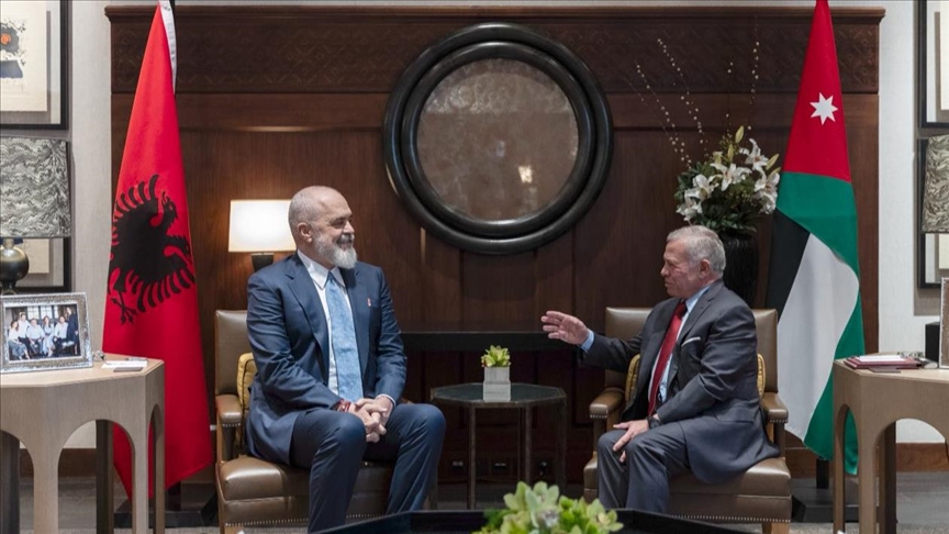 kryeministri-rama-takon-mbretin-e-jordanise