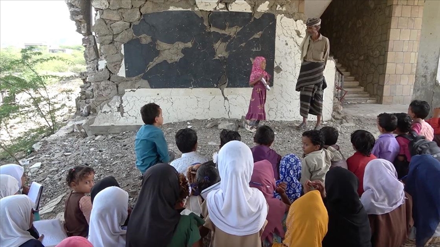 sistemi-arsimor-ne-jemen-prane-kolapsit-pas-11-vitesh-lufte-civile