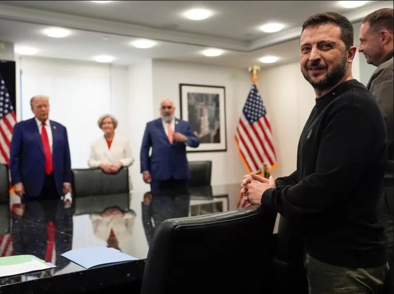 financial-times:-trump-kerkon-nje-marreveshje-para-krishtlindjes!-te-derguarit-witkoff-dhe-kushner-i-japin-zelenskyt-vetem-disa-dite-kohe-te-ktheje-pergjigjje-per-planin-e-paqes