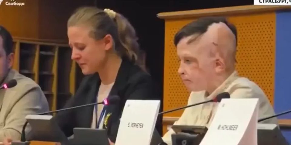 sikur-nje-femije-i-gazes-te-shfaqej-ne-parlamentin-europian-sic-ky-femije-nga-ukraina….