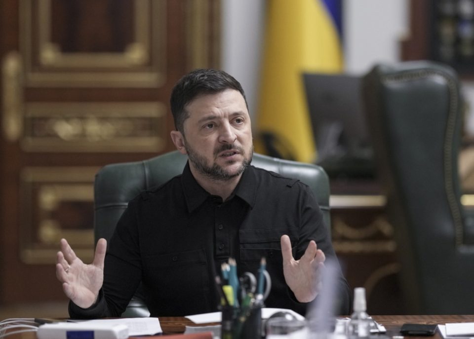 planin-i-paqes-per-ukrainen,-zelensky:-ekziston-mundesia-e-nje-referendumi-per-ceshtjet-territoriale