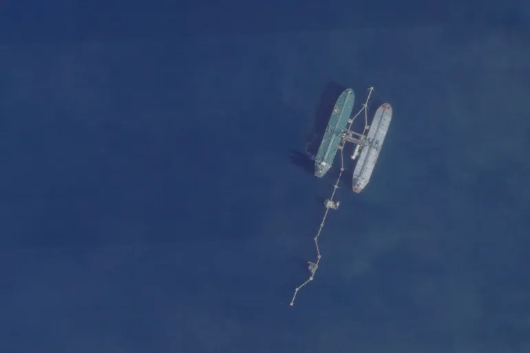 tankeri-venezuelas-po-dergohet-drejt-shba-se-ndersa-uashingtoni-shqyrton-sekuestrime-te-tjera