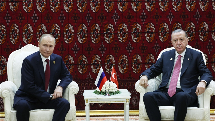 erdogan-ne-takim-me-putinin:-turqia-mund-te-organizoje-bisedime-te-paqes-per-t’i-dhene-fund-luftes-rusi-ukraine