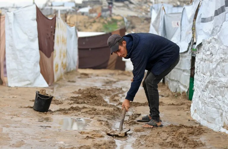 stuhia-byron-krijon-“katastrofe-humanitare-komplekse”-ne-gaza