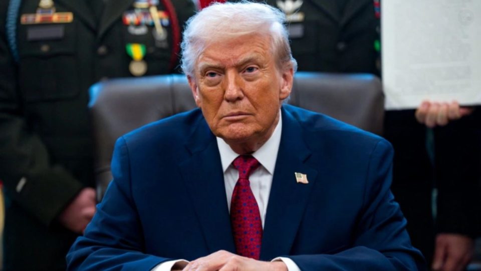 trump-do-i-drejtohet-neser-kombit-amerikan-me-nje-fjalim,-mesazhi-i-presidentit-nga-shtepia-e-bardhe:-me-e-mira-ende-nuk-ka-ardhur…