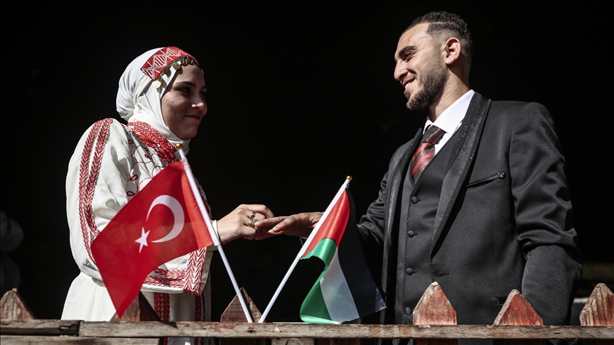 gaza,-203-cifte-martohen-ne-nje-ceremoni-masive-martese