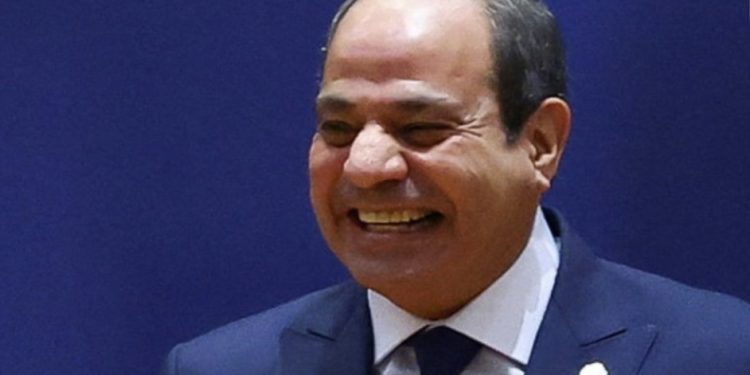 sisi,-shuplake-nga-nje-grua-me-dinjitet