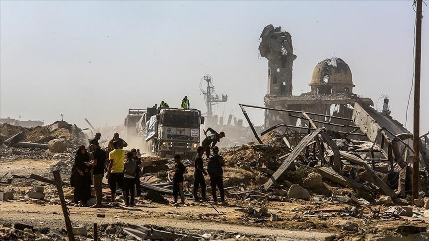 izraeli-bombardon-rafahun-dhe-bastis-kampin-e-refugjateve-ne-veri-te-gazes