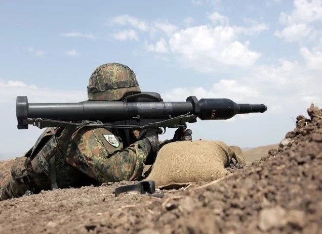 fsk-ja-se-shpejti-do-te-pajisjet-me-arme-antitank-nga-gjermania