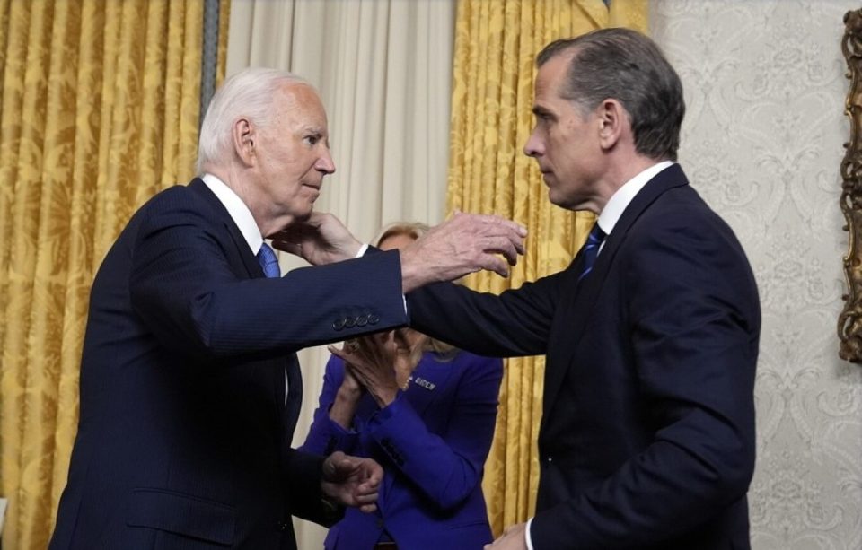 hunter-biden-kritikon-qeverisjen-e-babait:-politikat-per-emigracionin-dhe-terheqja-nga-afganistani-ishin-deshtime-katastrofike