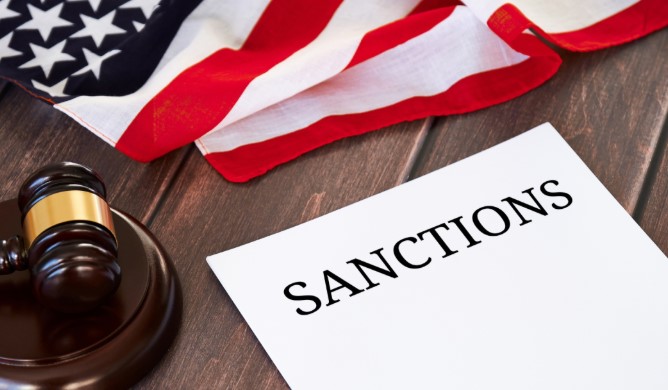 shba-vendos-sanksione-ndaj-pese-figurave-evropiane,-mes-tyre-edhe-ish-komisioneri-i-be-se