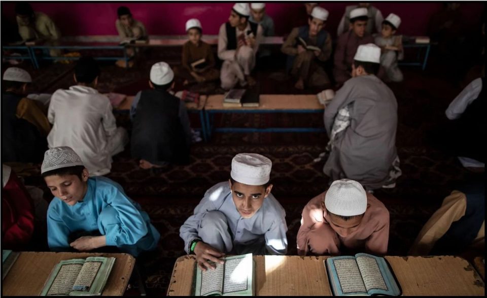 afganistani-zgjeron-qendrat-e-shkrim-leximit-ne-te-gjithe-vendin