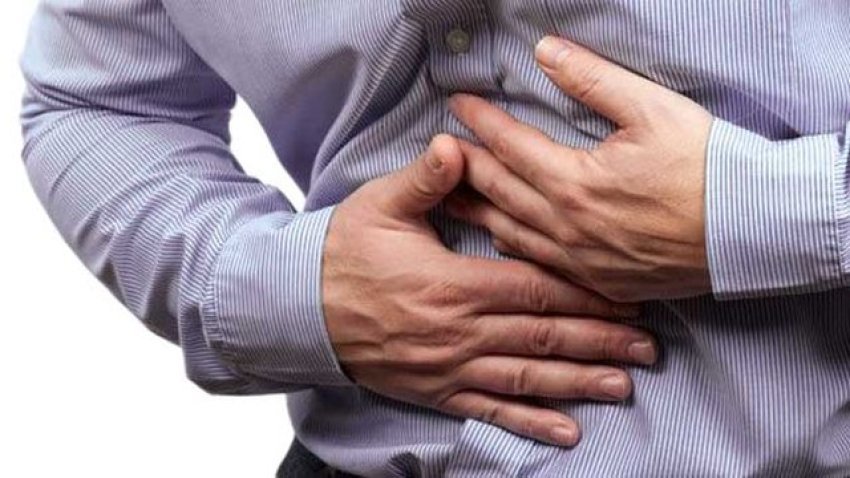 nje-nder-kanceret-me-agresive,-shenjat-e-dispepsise-qe-mund-te-shfaqen-ndersa-kanceri-rritet