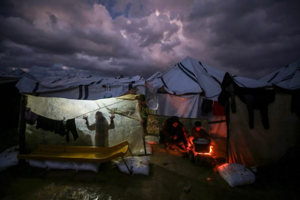 dimri-i-ashper-ne-gaza-thellon-vuajtjet-pas-dy-vitesh-lufte,-paralajmeron-okb-ja